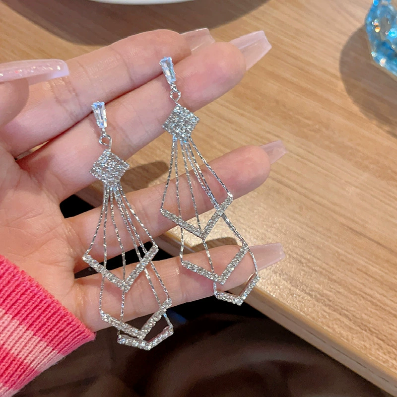Серьги (малый дизайн) с основами из серебра 925, стиль легкой роскоши, множество моделей и цветов, оптовая готовность