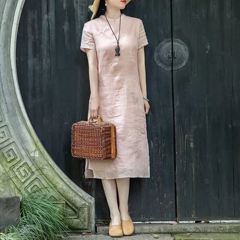 高級中国風ハイカウントラミー刺繍改良チャイナドレススリットスタンドカラー半袖レトロ気質ドレス女性用|undefined