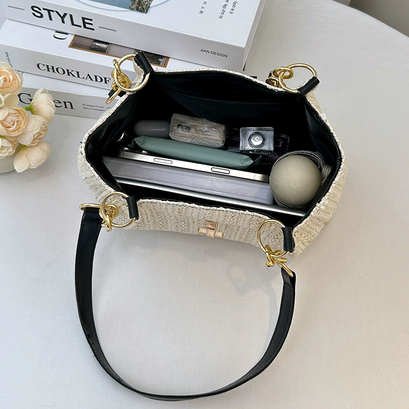 Woven straw shoulder bag, small design handheld purse