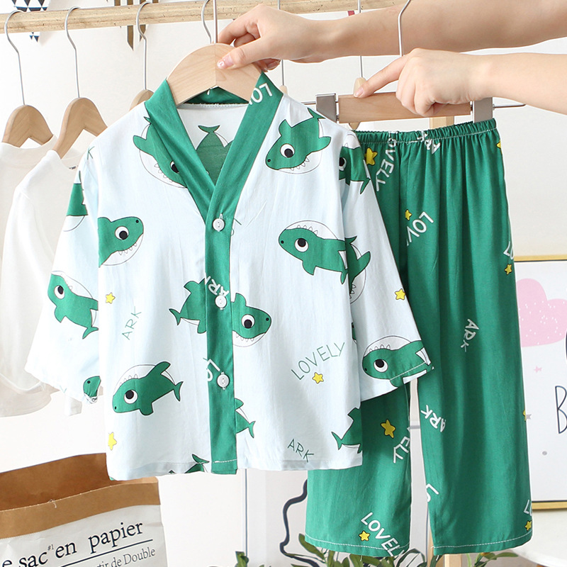 New v-neck green shark