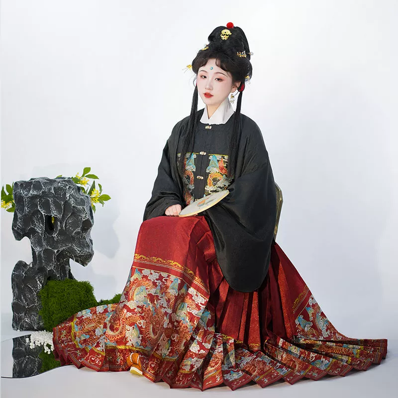 Высококачественный оригинальный [Tengyuan] 2024 новый тост для невесты красная лошадь юбка помолвка