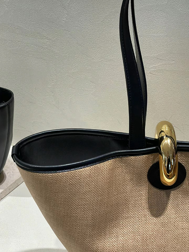 2024 vår/sommer ny uformell allsidig spenne stor kapasitet tote veske i gressvevd dameveske feriestil_voghion.com