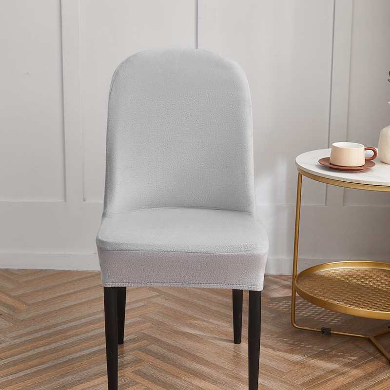 Cubierta de silla curva de felpa corta engrosada transfronteriza color sólido hogar elástico mesa de comedor silla cubierta simple antideslizante palillos cubierta
