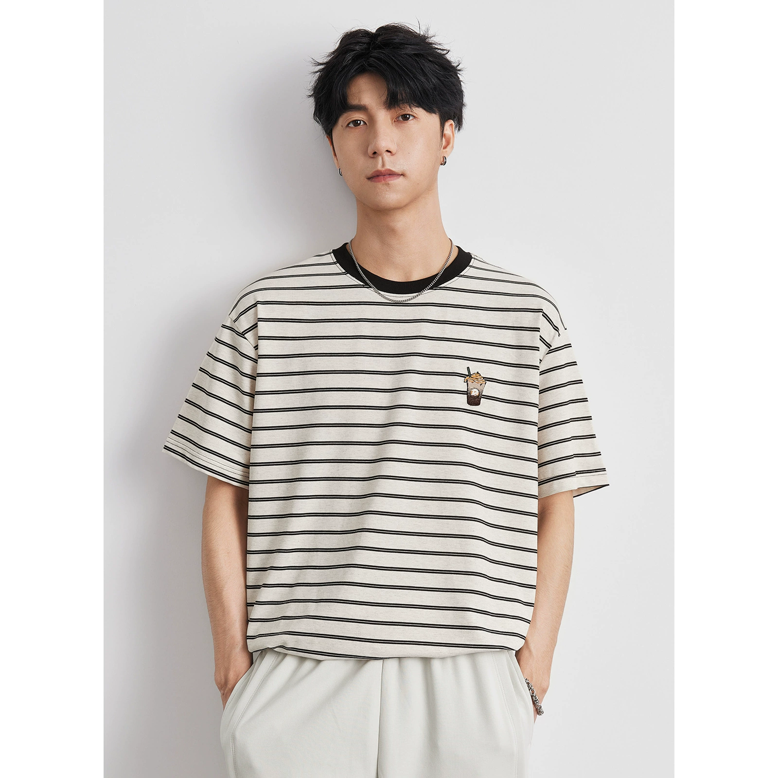 [99 yuan 2 pieces] Мужская футболка/Футболка короткий рукав для мужчин, стиль lucky bag, выбор мужских топов