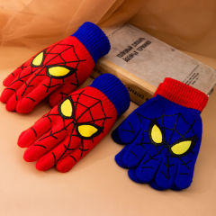 Spider-Man cartoon children's gloves for autumn and winter, warm and cute, suitable for boys and girls, kindergarten, writing, primary school students