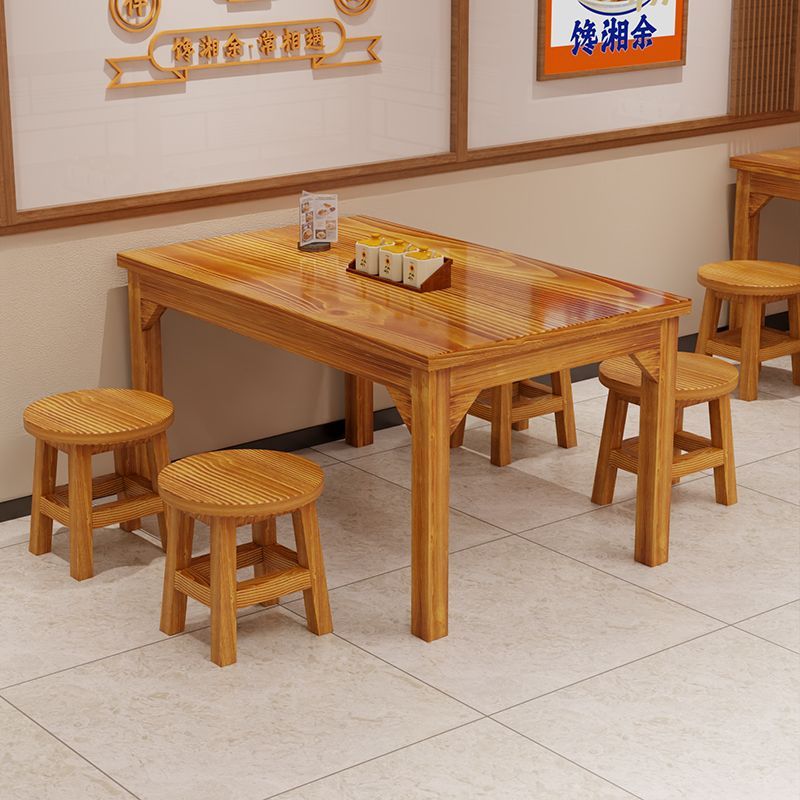 無垢材炭化ホテルのテーブルと椅子レストランファーストフードテーブルと椅子ラーメン屋スナックバーベキュー鍋レストラン商業ダイニングテーブルと椅子の組み合わせ