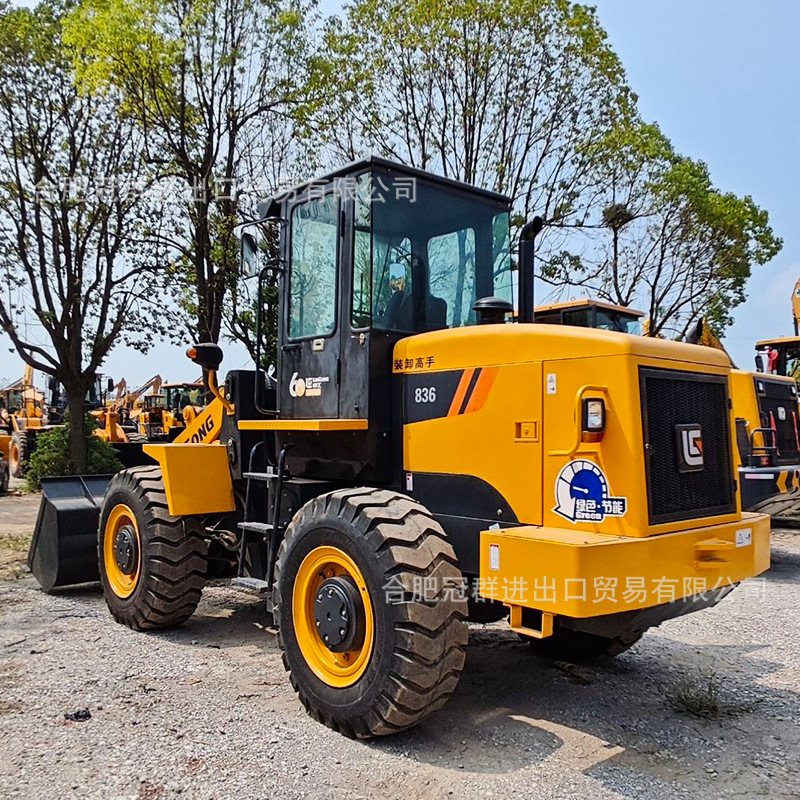 Usado 30 cargador Liugong 836 cargador Liugong 835 cargador noventa por ciento nuevo carretilla elevadora de cuatro ruedas