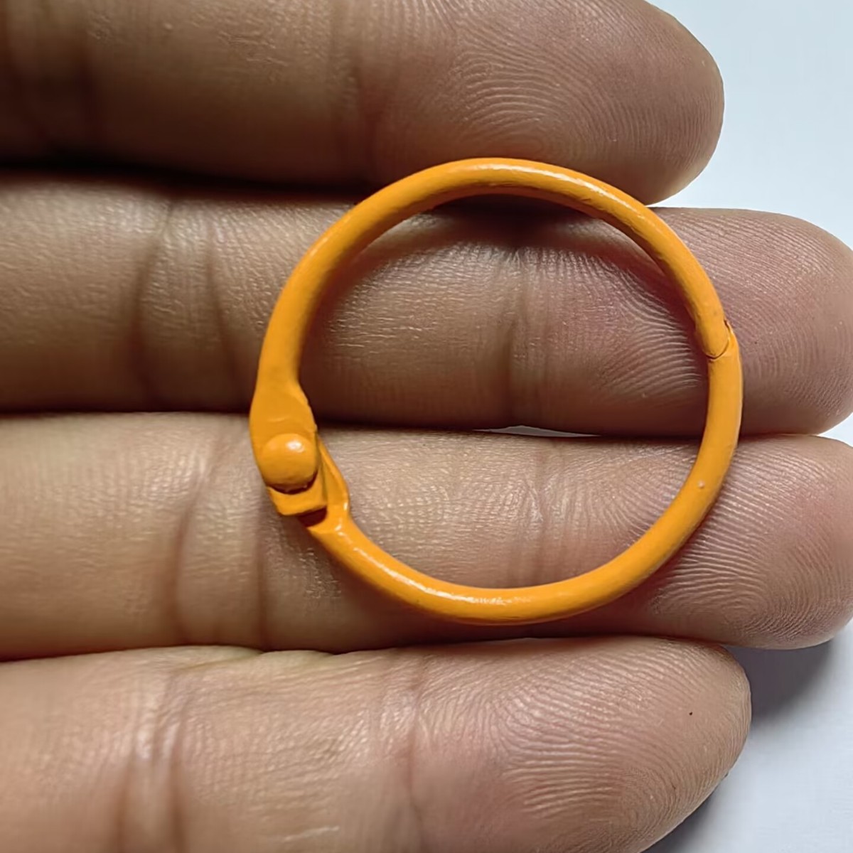 DIY accesorios de llavero 30mm hierro pintado colorido llavero redondo anillo de apertura de anillo de fijación