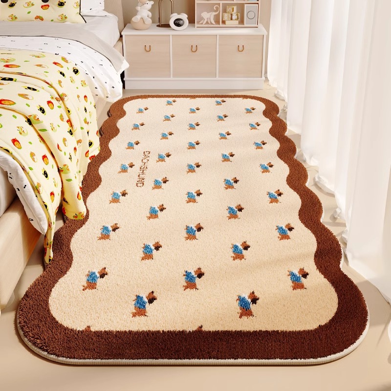 두꺼운 차와 작은 파도 모양의 특이한 모양