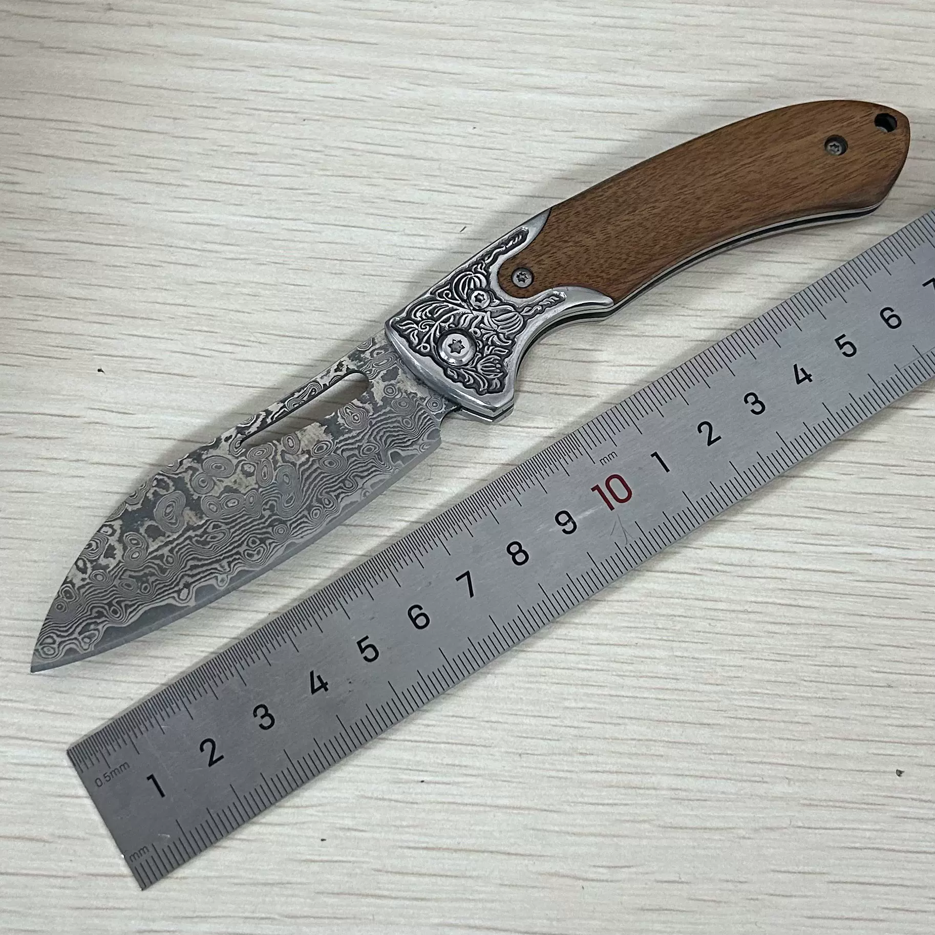 骏濯户外折叠刀小刀不锈钢高硬户外刀军刀野营户外刀折叠随身