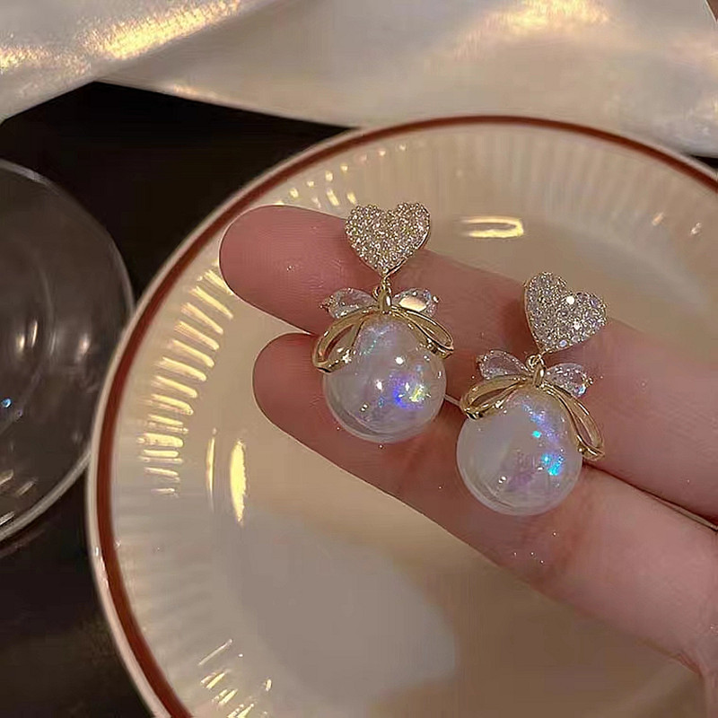 1 Pair Quantity Shopping Occasion Alloy Material Heart Shape, Bow Knot Pattern 1 Pair Classic Style Heart Shape Bow Knot Plating Inlay Alloy Artificial Pearls Drop Earrings