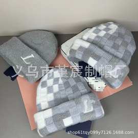 25新款秋冬格纹字母针织帽女韩版百搭加厚保暖护耳毛线帽男冷帽男