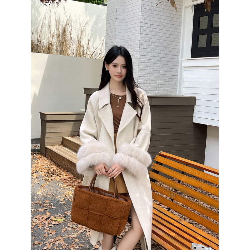 Real Shot of Internet Celebrity Korean Autumn and Winter Sheep Wool Coat/Wool Jacket Suit Collar Belt Sleeves Real Fox Fur Real Shot of Internet Celebrity Korean Autumn and Winter Sheep Wool Coat/Wool Jacket Suit Collar Belt Sleeves Real Fox Fur