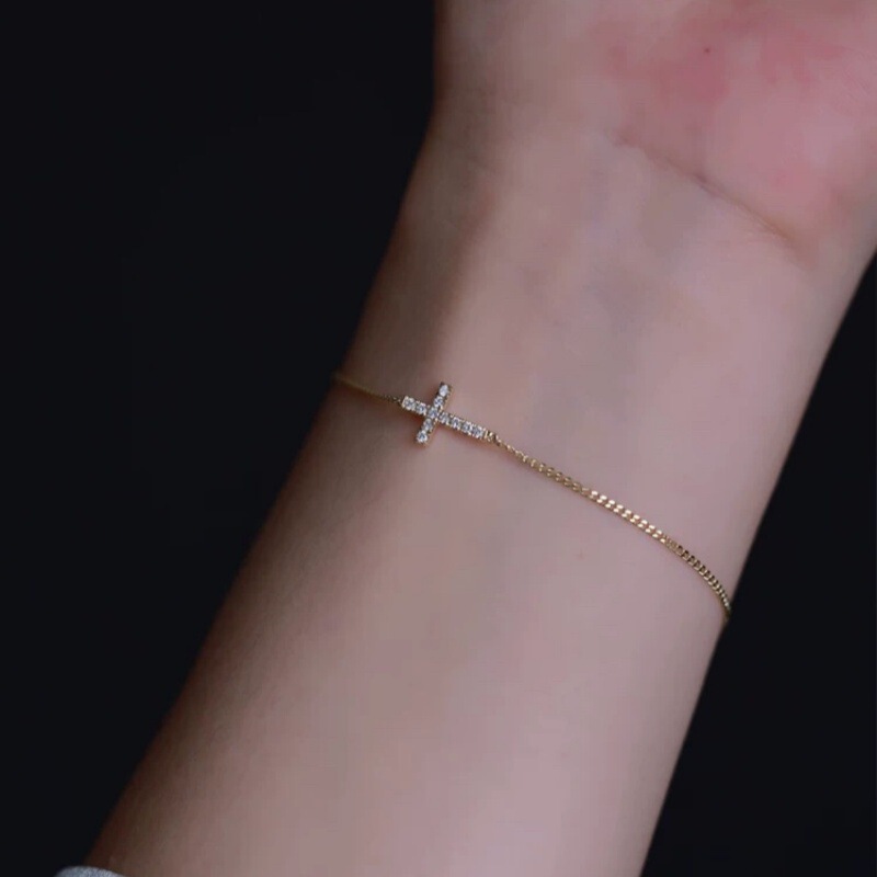 Cross-border Hot Sale S925 Sterling Silver Plated 14K Gold Faith Cross Bracelet Women's Simple Niche Design Diamond Jewelry Cross-border Hot Sale S925 Sterling Silver Plated 14K Gold Faith Cross Bracelet Women's Simple Niche Design Diamond Jewelry