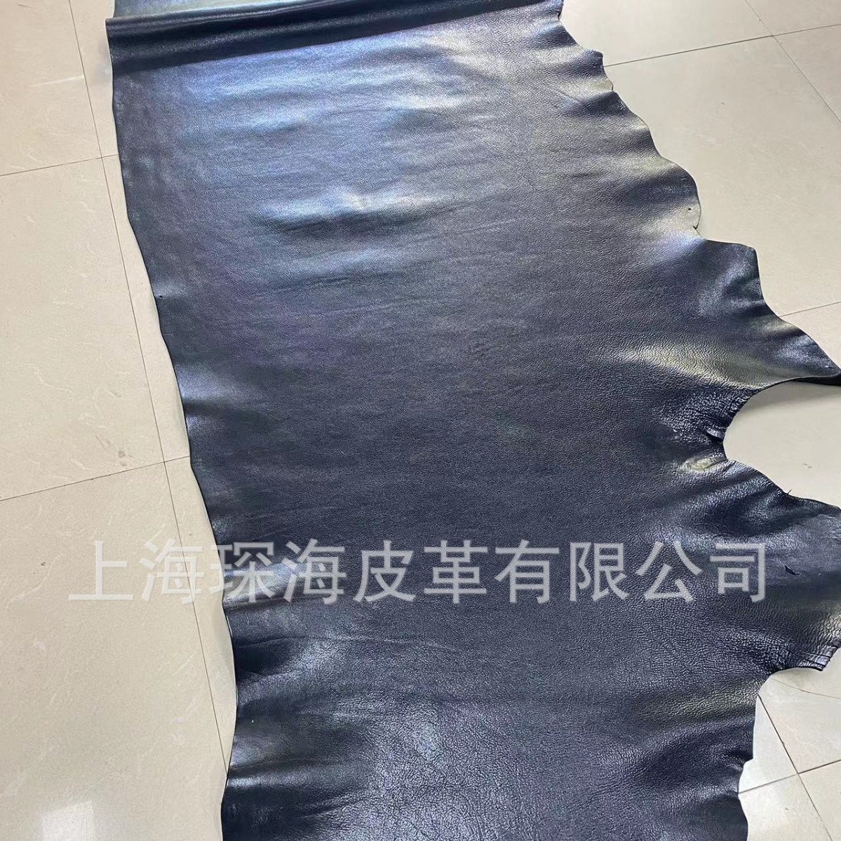 头层牛皮 植鞣皮 马鞍皮 缩纹牛皮 黑色