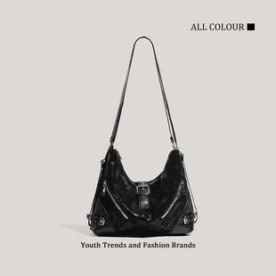 One-shoulder Bag, Capacious Travel Shoulder Bag, Black, Lightweight 0.3 kg