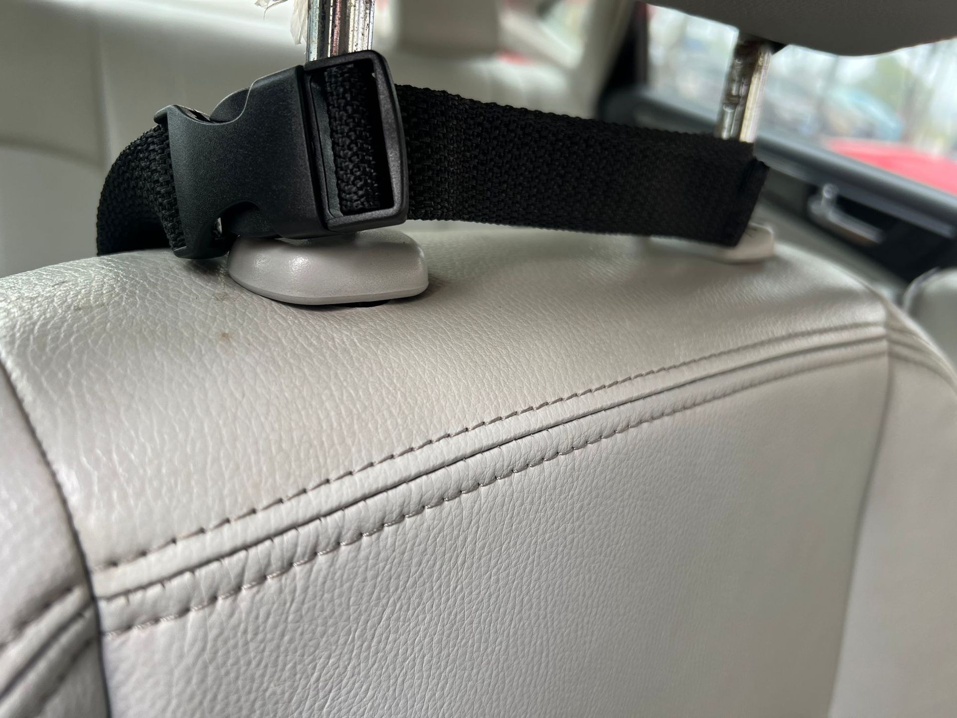 Amazon Single-Layer Waterproof Car Anti-Kick Pad Anti-Dirty Oxford Cloth Kidsren's Anti-Kick Pad Car Seat Back Cover