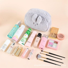 毛绒玩具;布类公仔;娃娃配饰