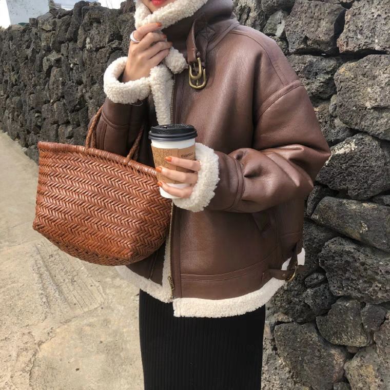 Hong Kong Style Lamb Wool Motorcycle Jacket for Women Winter New Fur All-In-One Jacket Short Jacket Thickened Jacket