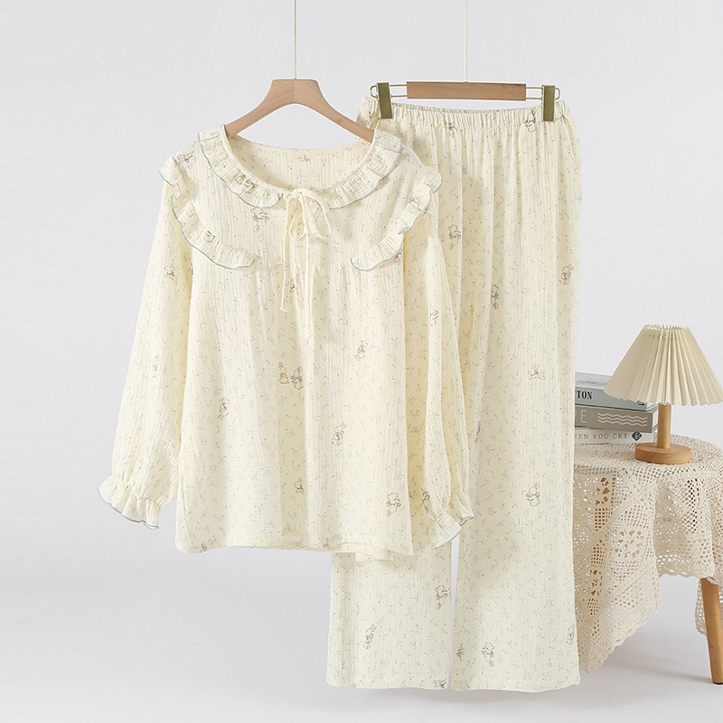 레이스가 달린 귀여운 토끼 - 세트