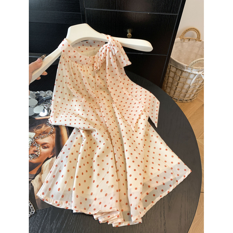 Gentle Style Sleeveless Chiffon Shirt for Women, Chic Design with Tie-Up, Stunningly Beautiful Early Summer Vest Top Gentle Style Sleeveless Chiffon Shirt for Women, Chic Design with Tie-Up, Stunningly Beautiful Early Summer Vest Top