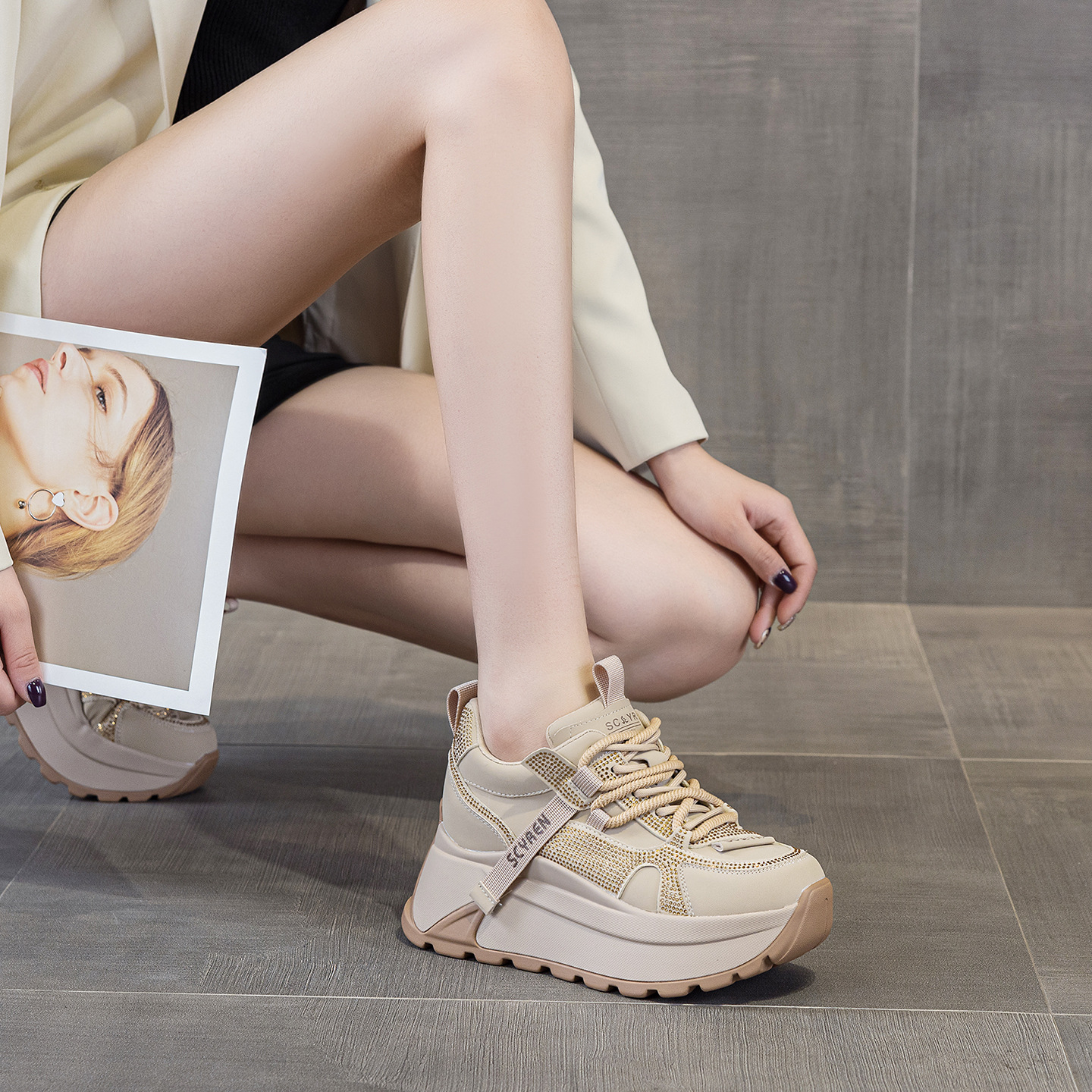 Giày sneaker nữ đế dày phong cách Forrest Gump xuân 2026 — M2927-1 màu mơ nhung lót lông, M2927-1 plus nhung màu xám, M2927-1 plus nhung kaki, M2927 màu khaki đơn