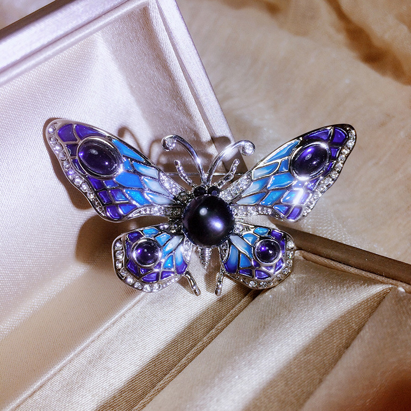 European and American enamel painted butterfly brooch, freshwater pearl opal pin, sweater chain dual use_voghion.com