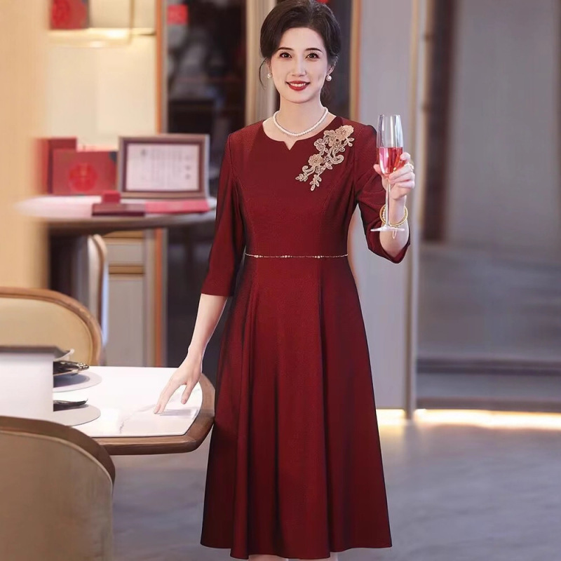 yhfs7941喜婆婆婚宴装酒红色礼服裙2025夏季洋气年轻妈妈装连衣裙|undefined