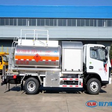 程力东风小多利卡航空煤油5方加油车厂家直供飞机加油车