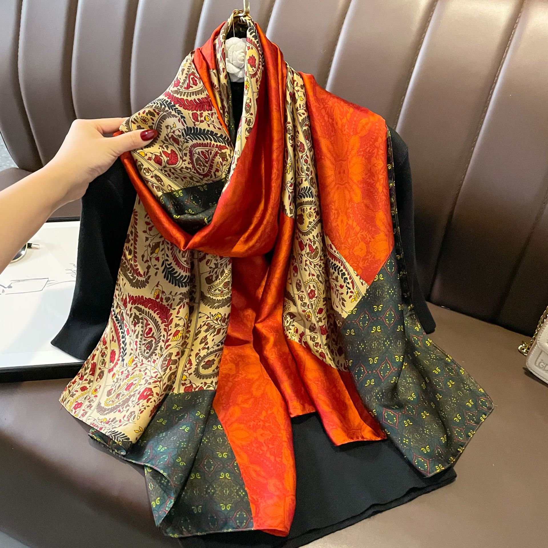 Tree, Flower, Chains Print Pattern Women's Elegant Tree Flower Chains Print Satin Printing Silk Scarf