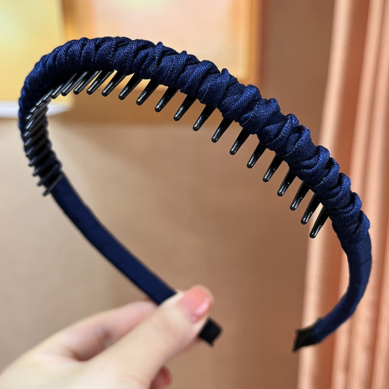 新しいレトロなラインストーンツイストヘッドバンド、ハイエンドでエレガントなヘッドバンド、ヘアピン、女性用インターネットセレブスタイルのつば広ヘアプレス洗顔フープ|undefined