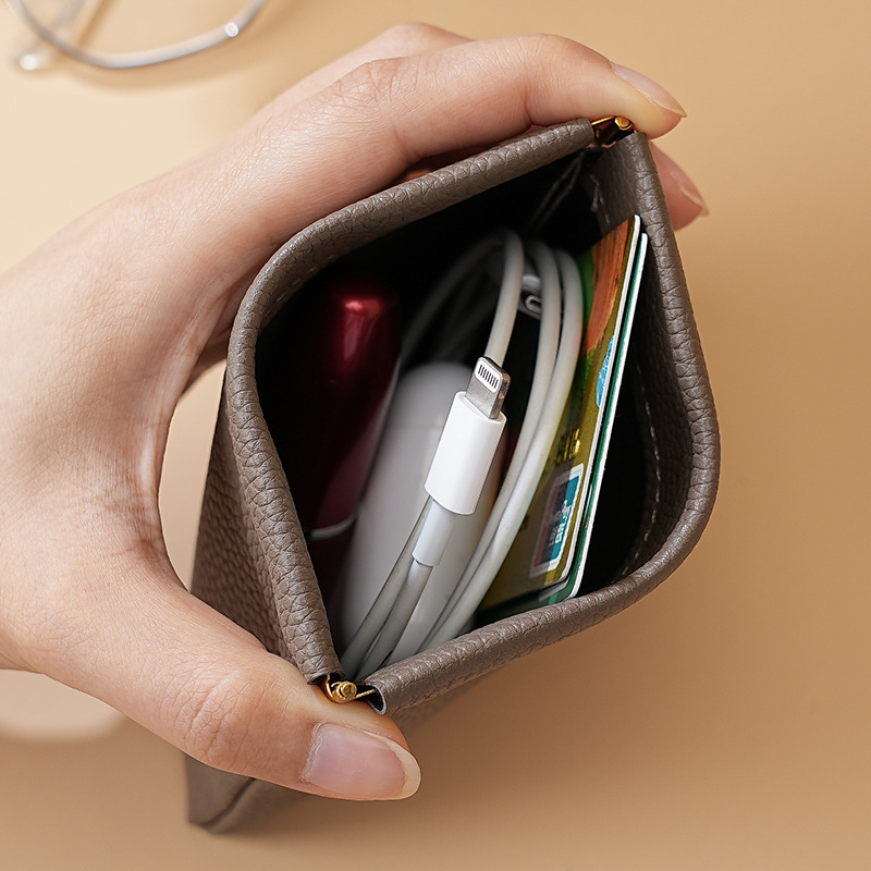 Bolsa de almacenamiento de gafas Gafas de sol portátiles antipresión Gafas de sol Cerrado automático Caja de almacenamiento de metralla Bolsa de almacenamiento de ojos Mujer