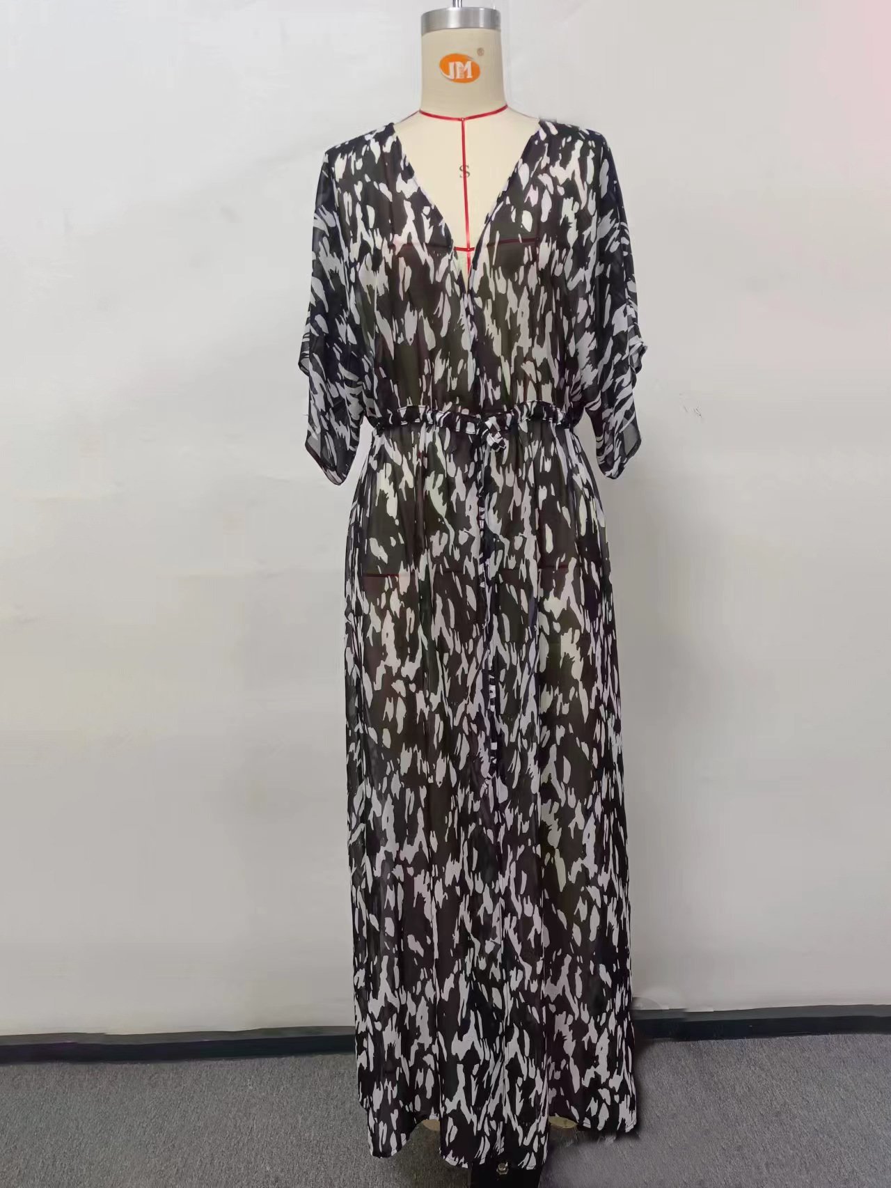 Robe de plage élégante pour femme – Robe fluide style bikini à manches courtes et col en V_voghion.com