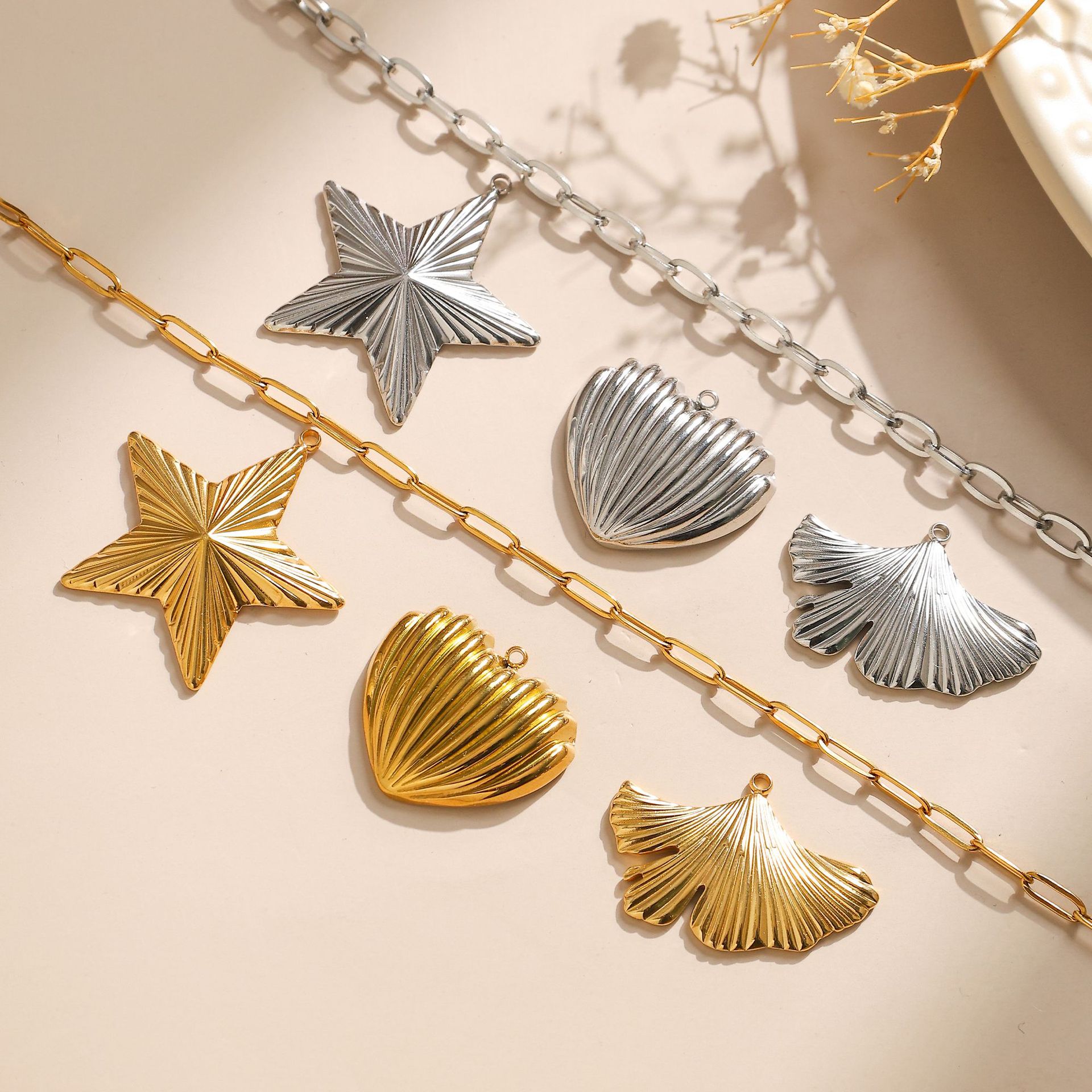 Star, Heart Shape Pattern 1 Piece 304 Stainless Steel Star Heart Shape Pendant