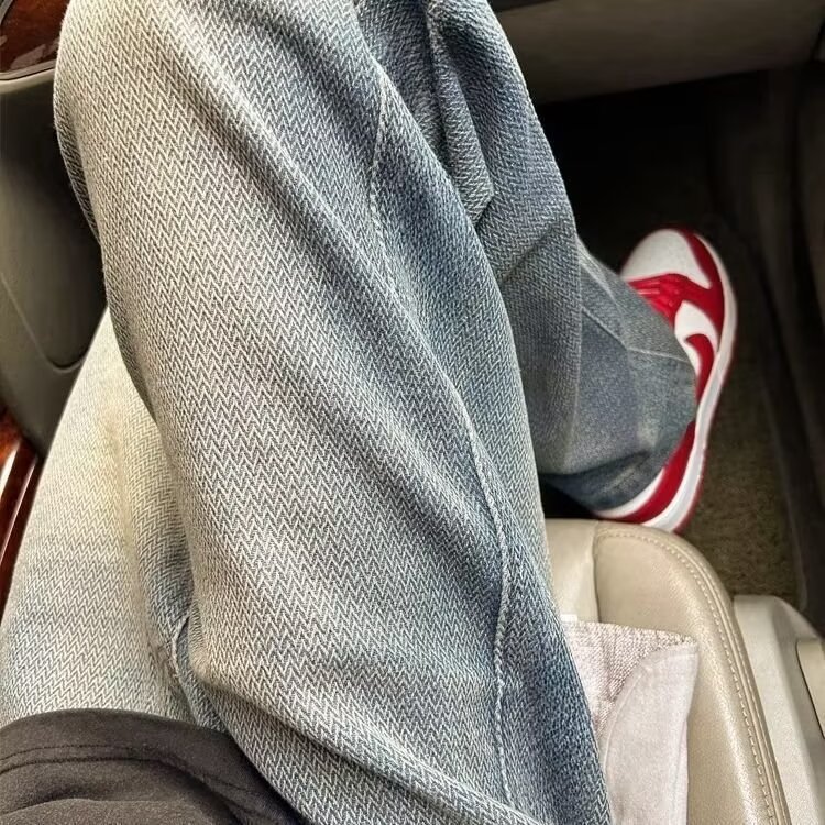 Jeans suaves estriados para hombres primavera y otoño cintura elástica estilo americano retro pantalones largos de piernas largas y largas