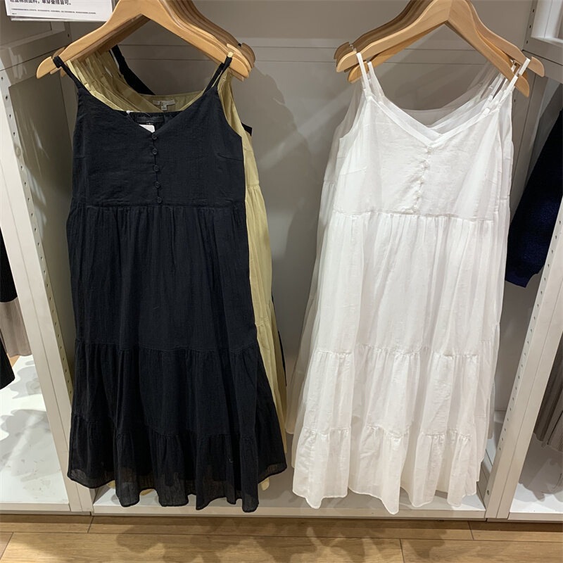 Fitting Room Collection 2024 Summer New Beach Strap Dress Single-Breasted Fluffy Long Dress for Women K466553