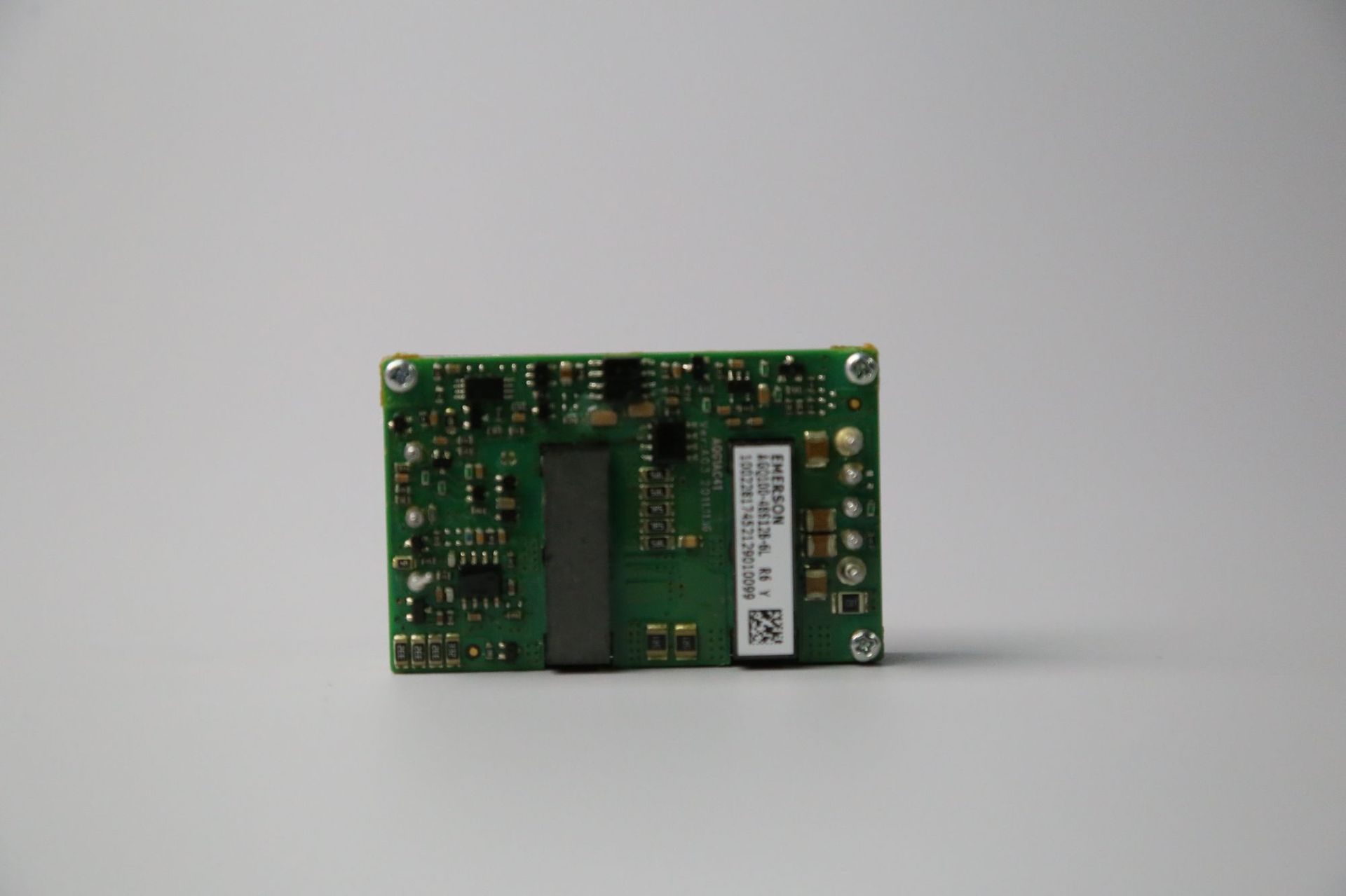 现货供应 Emerson 模块电源 AGQ100-48S12B-6L 原装正品|ms