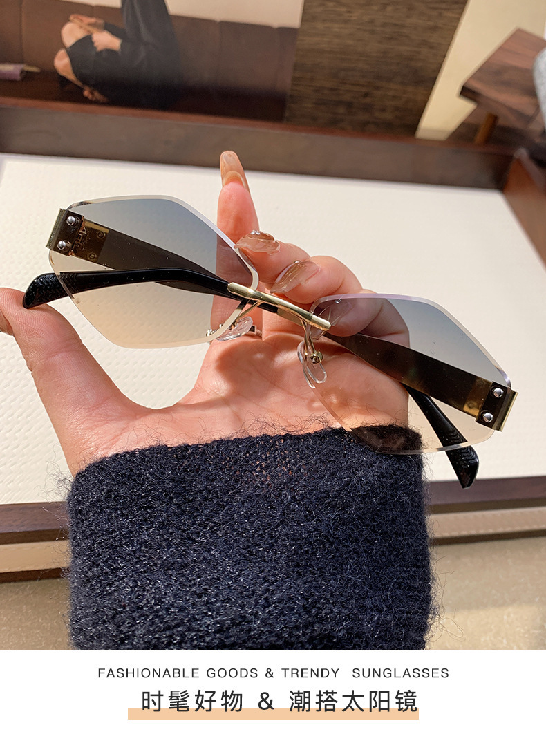 42g Weight Frameless Glasses Structure Elegant Simple Style Solid Color PC UV400 Protection Polygon Frameless Women's Sunglasses