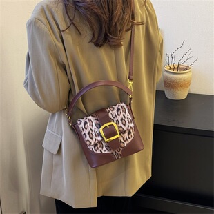 �羳���КW���͹��L���y������¿�ˮͰ���r�Іμ���߼���б���