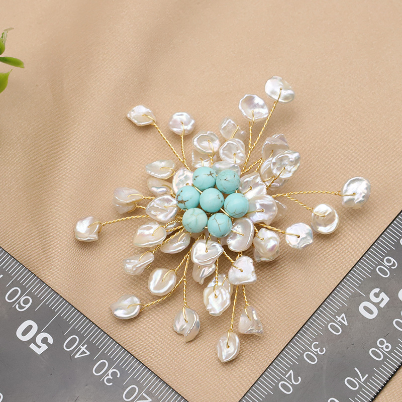 Perla natural barroca turquesa copo de nieve broche de Navidad de gama alta vintage ramillete joyería hecha a mano para mamá image 5