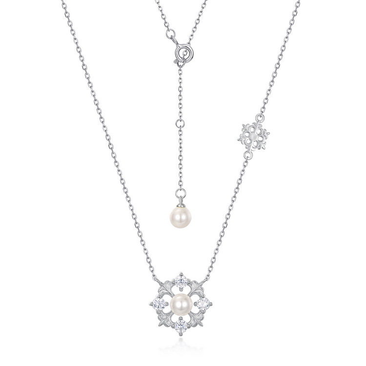 Japanese And Korean Christmas Gift Snowflake Necklace Pure Silver Simple And Versatile Pearl Pendant Clavicle Chain