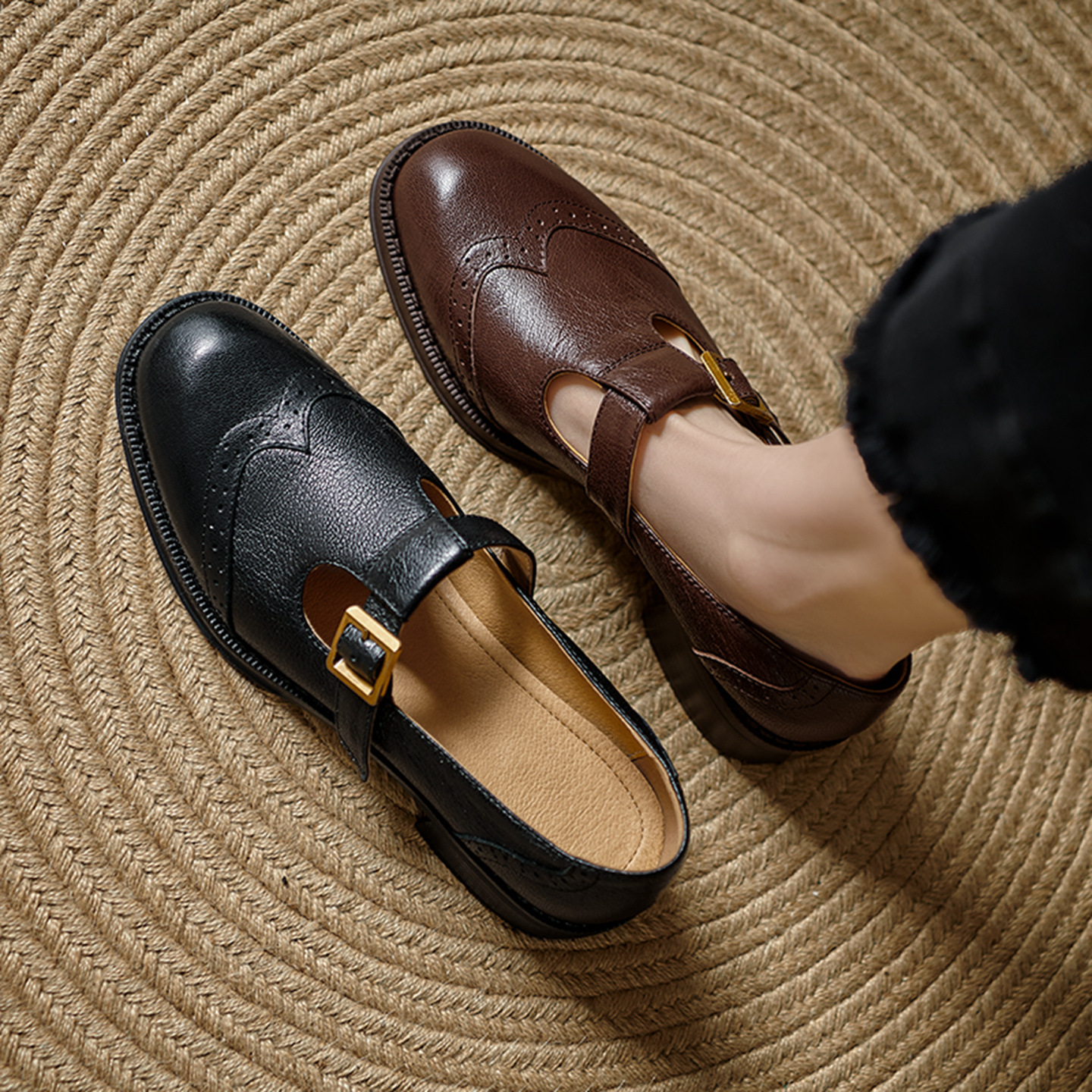 Giày Mary Jane nữ quai chữ T da bò gót dày phong cách brogue — màu nâu