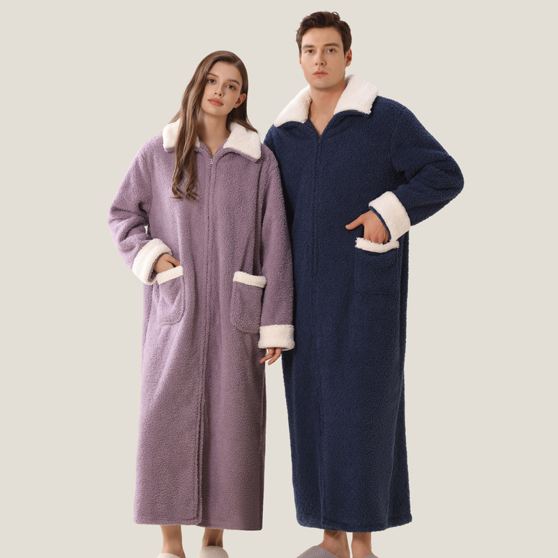 Autumn and Winter New Style Beautiful Velvet Lapel Nightgown Couple's Robe Can Be Worn Outside as Home Wear, Comfortable and Warm Sleepwear Bathrobe for Women Autumn and Winter New Style Beautiful Velvet Lapel Nightgown Couple's Robe Can Be Worn Outside as Home Wear, Comfortable and Warm Sleepwear Bathrobe for Women