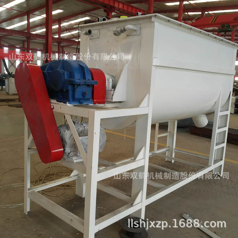 个体户养殖用卧式饲料搅拌机 一吨单轴双螺旋混合搅拌机 养猪牛羊