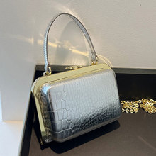 б���������r��Ůʿ������������ú��Ӱ�ͨ������A��С����