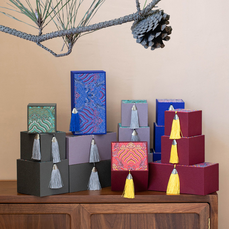 Dehua Tea Set Tea Cup Packaging Box Zisha Tea Knot Box Small and Large Single and Double Cup Brocade Box Tea Cup Master Cup Gift Box Dehua Tea Set Tea Cup Packaging Box Zisha Tea Knot Box Small and Large Single and Double Cup Brocade Box Tea Cup Master Cup Gift Box