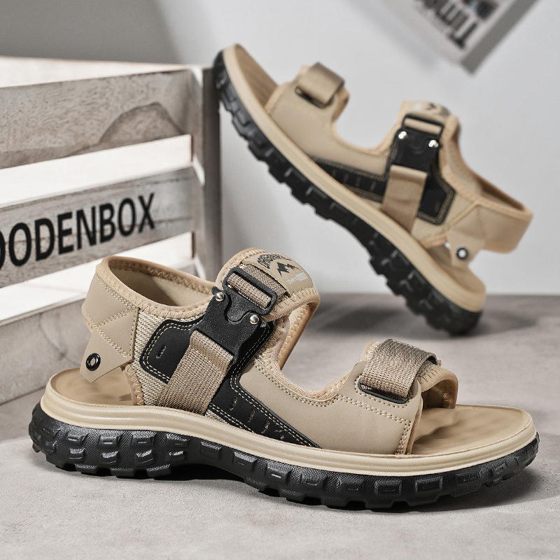 Sandalias romanas para hombres verano 2025 nuevo tipo de neumáticos antideslizantes con suela gruesa Velcro 2 - en - 1 sandálias de playa