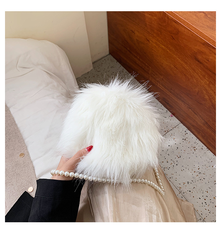 Mujeres Pequeña Otoño Invierno Felpa Color Sólido Básico Ronda Cremallera Bolsas De Hombro Bolsas Circular display picture 4