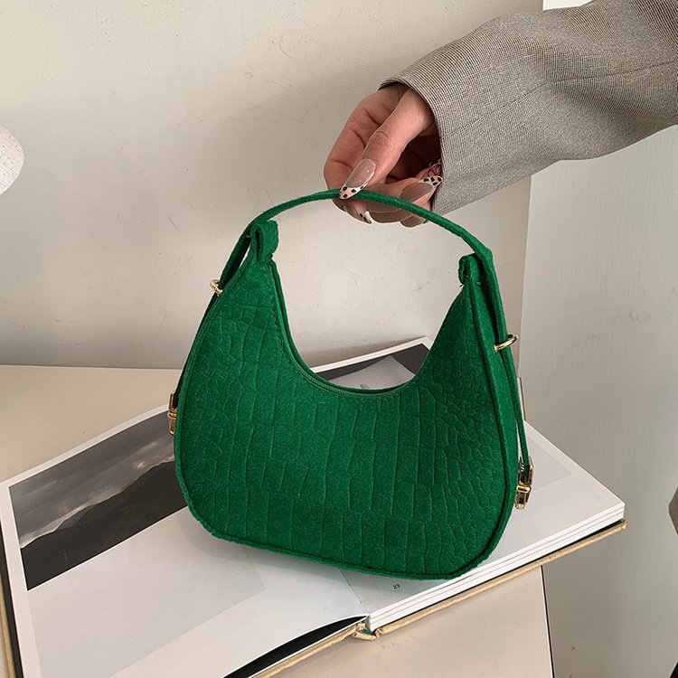 198g Weight Nylon Lining Material Sewing Thread Fashion Element Zipper Closure Type Single Shoulder Strap Strap Type Handbag Bags Type Holiday, Daily Occasion Polyester Material Solid Color Pattern All Seasons Season Women's Gender Classic Style, Streetwear Style Square Shape Medium Size Women's Medium Polyester Solid Color Classic Style Streetwear Sewing Thread Square Zipper Handbag 1
