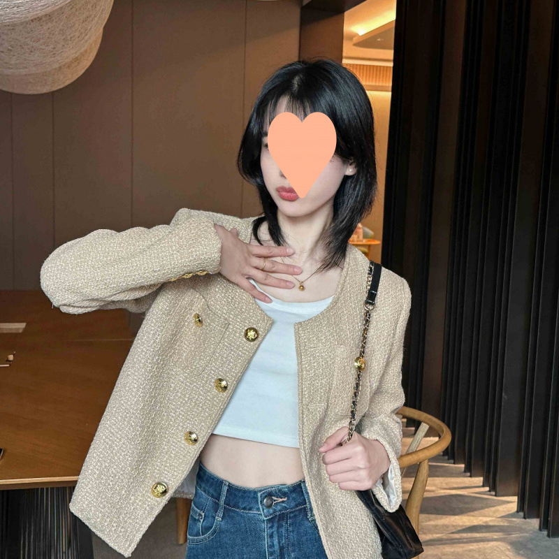春と秋の新スタイルの女性用ショートジャケット、ラウンドネック、小柄な人向け、多用途、ファッショナブルな韓国スタイル、カジュアルニッチ、年齢を軽減するトップス|undefined